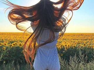 Erootiline videovestlus MelonyDraft