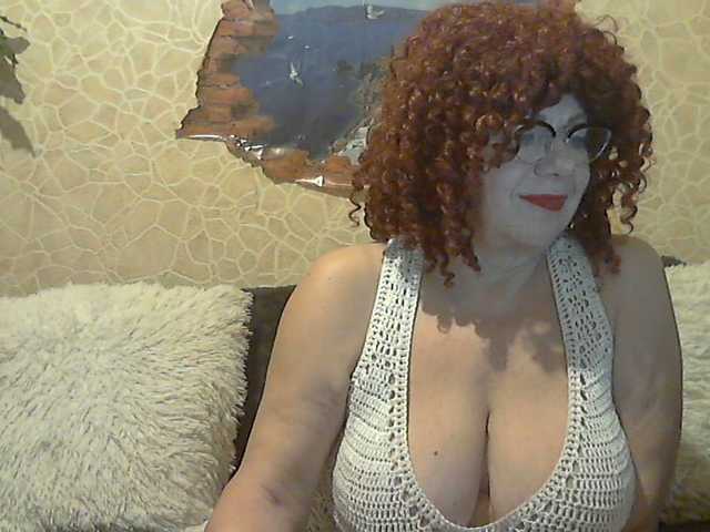 Fotod MerryBerry7 ass 20 boobs 30 pussy 80 all naked 120 open cam