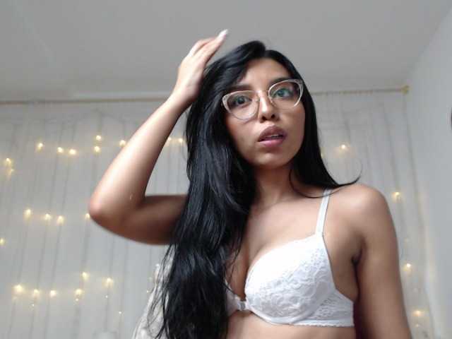 Fotod mia-fraga Hi, lets have a fun and dirty F R I D A Y ♥ Come to play with me, naked at 600 TKNS! #sexy #latin #New #curvs #colombian #young #naked #party #tits #pussy