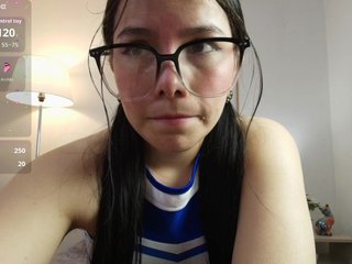 Erootiline videovestlus MIA-MORALEZ