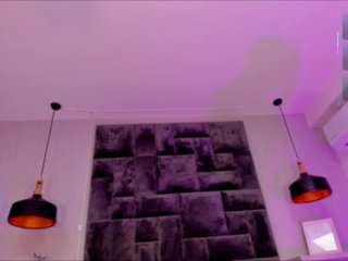 Erootiline videovestlus Mia-Starr