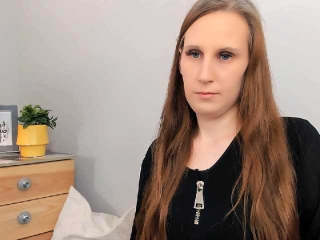 Ringhäälingupildid MiaCharming
