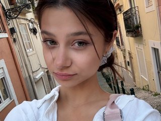 Erootiline videovestlus MiaRouxie