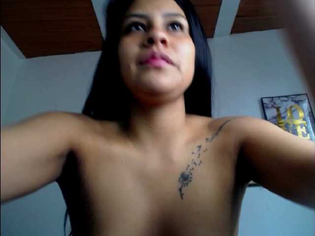 Fotod michelleangel hello love thank you for seeing me want to play and have fun a little come and we had a delicious if you liked it give a heart