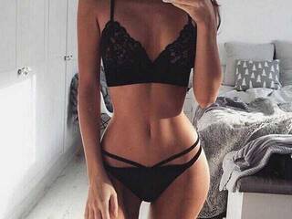 Erootiline videovestlus michellerizzo