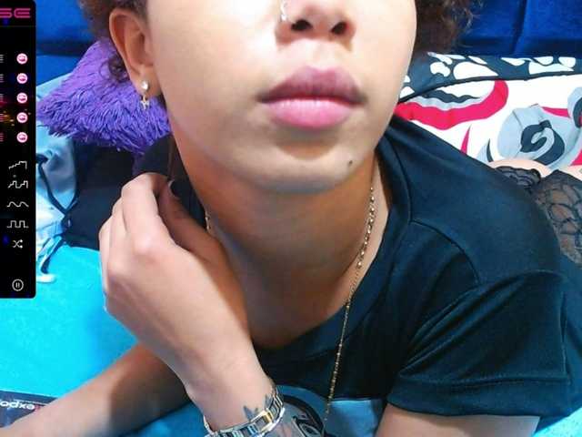 Ringhäälingupildid michellerizzo