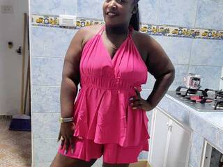 Erootiline videovestlus MikaelaTaylor