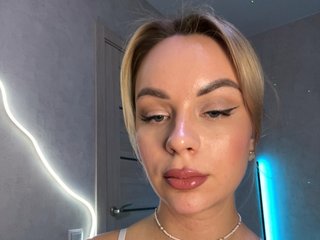 Erootiline videovestlus Mila-m