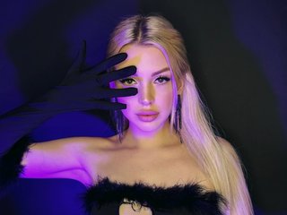 Erootiline videovestlus MilanaOmgReal