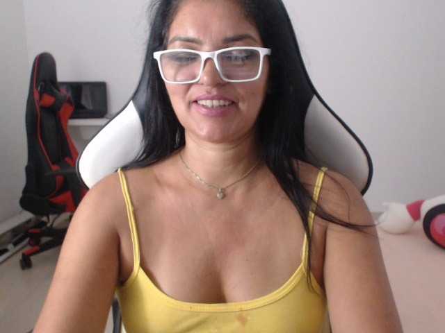 Fotod MILFBRZIL desçam pro play, bora brincar.