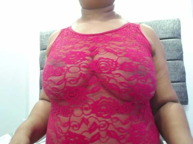 Fotod MilfPleasure1 hello guys ... come vist my room and for enjoy of me ... big fat pussy .. anal .. im very flexible mmm