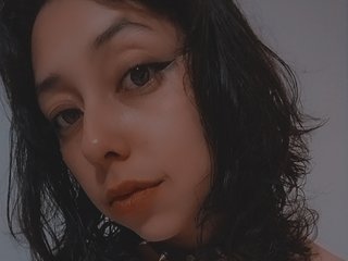 Erootiline videovestlus Milie-yue