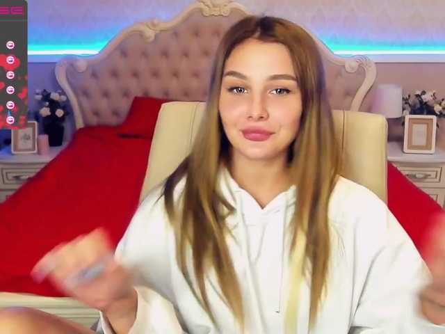 Ringhäälingupildid MillaDoll