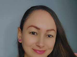 Erootiline videovestlus Milly-Sanchez