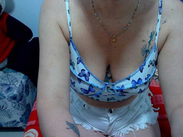 Ringhäälingupildid mimisexxxa