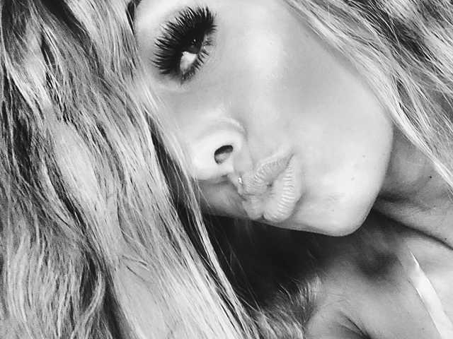 Profiili foto Mina-Babe