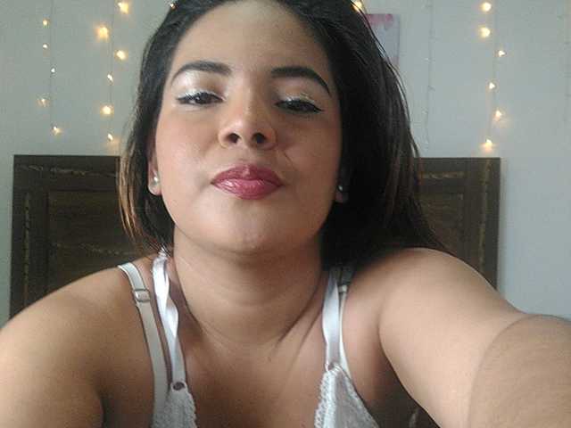 Ringhäälingupildid minnieroses