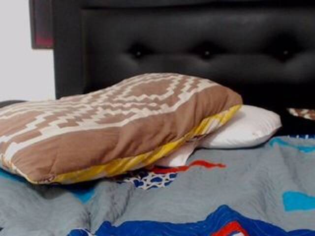 Ringhäälingupildid blackmio88