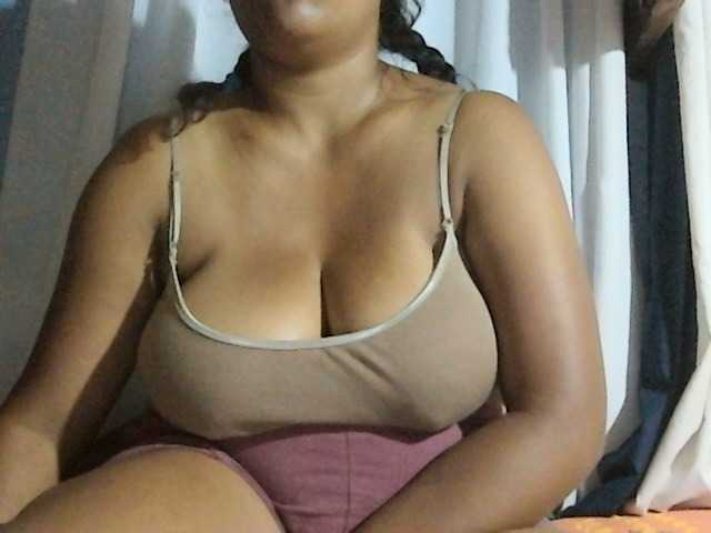 Fotod MIRANDAW naked 30 FINGERS ASS 50 FINGERS PUSSY 55TITIS 10 PUSSY 20 ASS 15