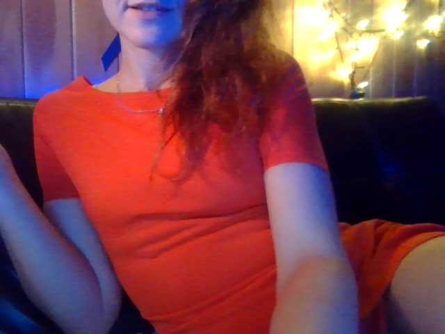Fotod miss-redhead I reply to a private message for 5 tokens, get up to show my figure - 15 tokens, look at your camera for 30 tokens, subscribe to you for 50 tokens.