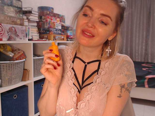 Ringhäälingupildid MyMilfAnnette