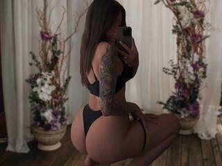 Erootiline videovestlus Kristqne