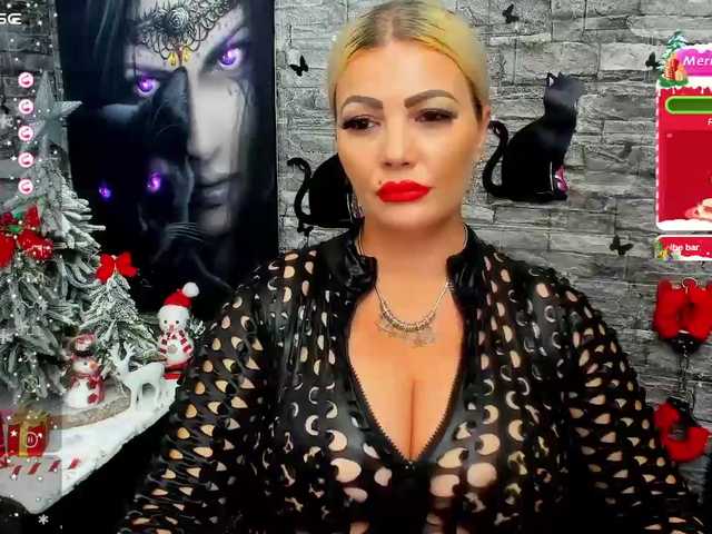 Fotod Mistress-Marilyn LOVENSE start with 15 tokens! PM IS 22 TK!!! ❄️hell &heaven☁️ kneel,slave! #findom #mistress #queen #goddess #domination#bigboobs #tease #cuckold #fetish #strapon