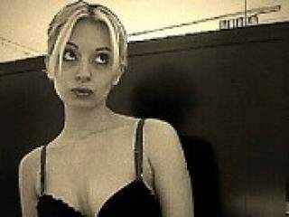 Erootiline videovestlus mliecna