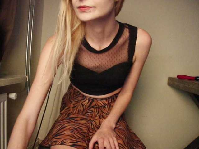 Fotod Modelicious PVT = OPEN! Let's have some fun! #skinny #blonde #slut #smalltits