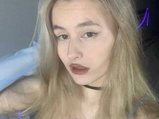 Erootiline videovestlus MollyToads