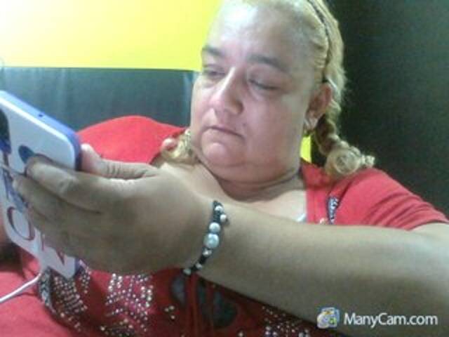 Ringhäälingupildid monalindagold