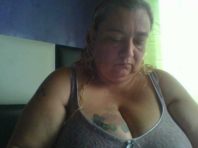 Ringhäälingupildid monalindagold