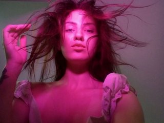 Erootiline videovestlus MonicaHoney