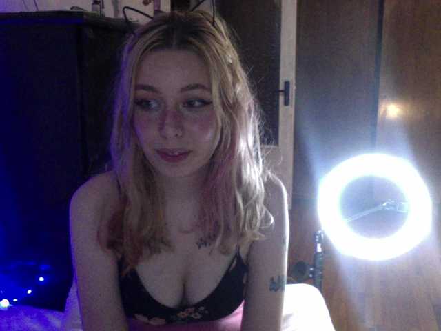 Ringhäälingupildid moooonpie