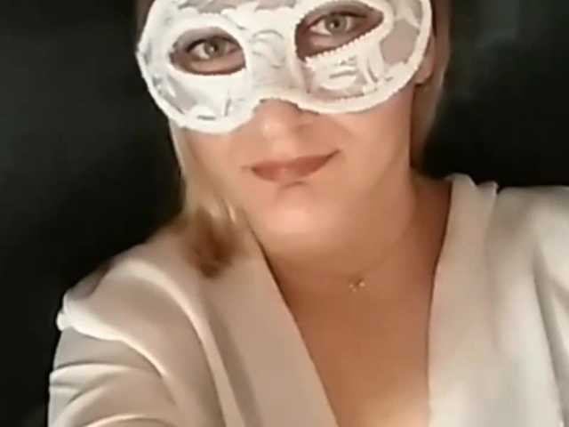 Ringhäälingupildid MrsF0x