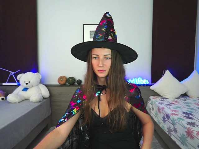 Ringhäälingupildid Anna_Shine