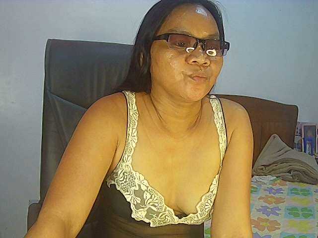 Fotod KettyAsian Hey Guy's Go Tip ,,, I'm here to give you Pleasure lets enjoy, If i feel soo good enough you will see me naked .HELP TO MAKE ME CUM GUYS .... GIVE ME MORE ALOT OFF PLEASURE ...