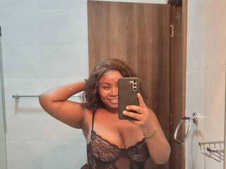 Erootiline videovestlus Honeyglowlive