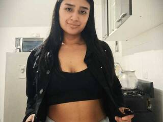 Erootiline videovestlus nahomi-evans