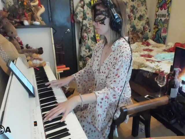 Fotod PianoGirl Hi, Im Anastasia! Take off the dress 101tk. Dance + AutoDJ 70tk. Wheel fortune 47tk