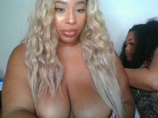 Fotod nanaluv Animal Print Ebony Babess, @ 2,000 will show boobs for you baby ; 9 tokens raised so far; 2,000 more tokens to go daddy