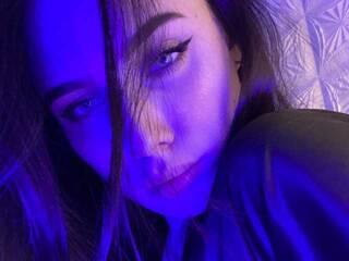 Erootiline videovestlus NancyMoone