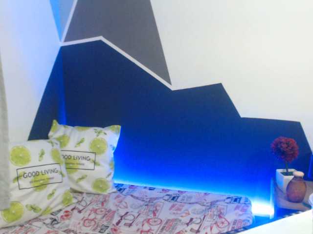 Ringhäälingupildid naomi20