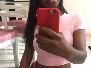 Erootiline videovestlus NaomiEbano