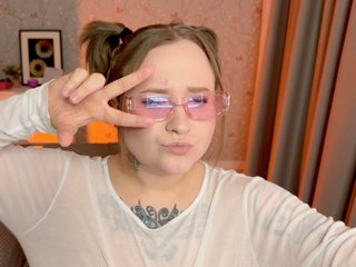 Erootiline videovestlus NaomiRey