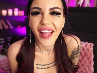 Erootiline videovestlus NaomyBlackBarbie