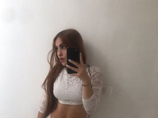 Erootiline videovestlus Natasha-Adams