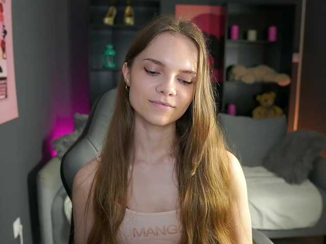 Fotod NatashaMalko If you want to talk with somebody I'm here to make your day better I'm non nude but if you are brave you can make me naked :) #teen #squirt #anal #dildo #18