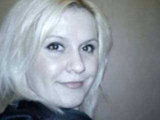 Erootiline videovestlus natusika