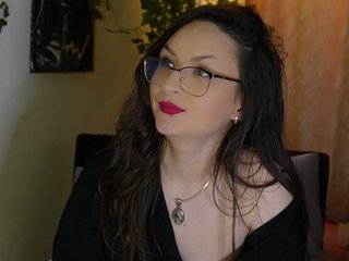 Erootiline videovestlus NaughtYHomemadE
